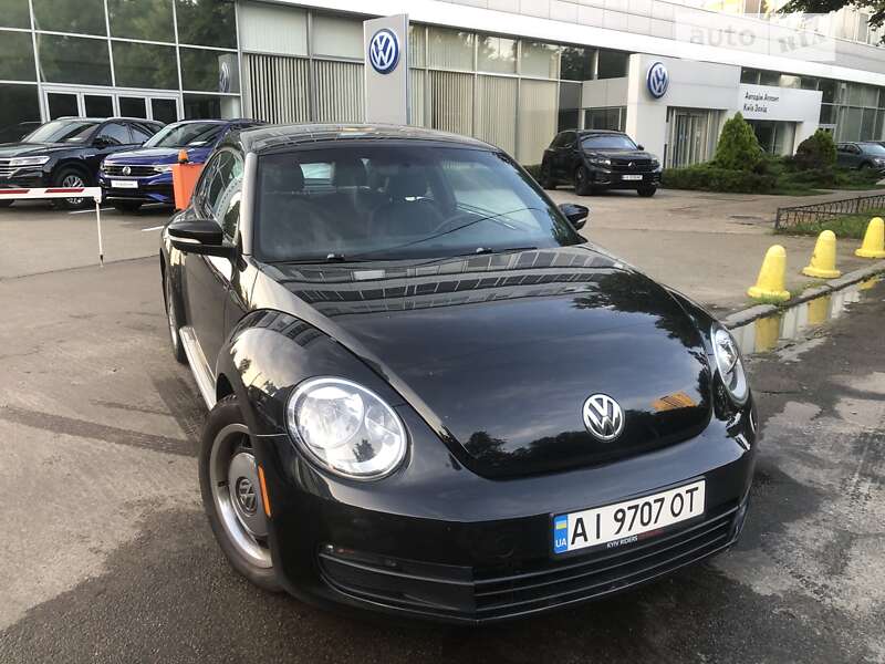2012 volkswagen beetle