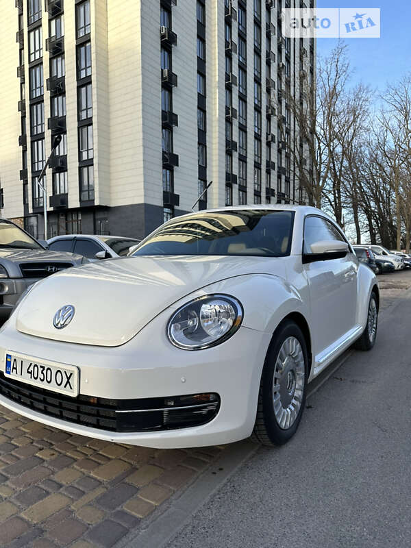 2013 volkswagen beetle