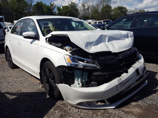 2012 VOLKSWAGEN Jetta