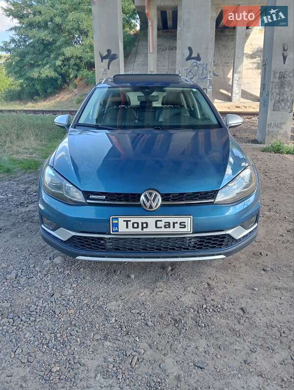2019 volkswagen golf alltrack