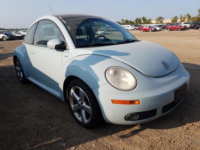 2010 volkswagen new beetle