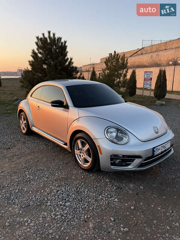 2013 volkswagen beetle