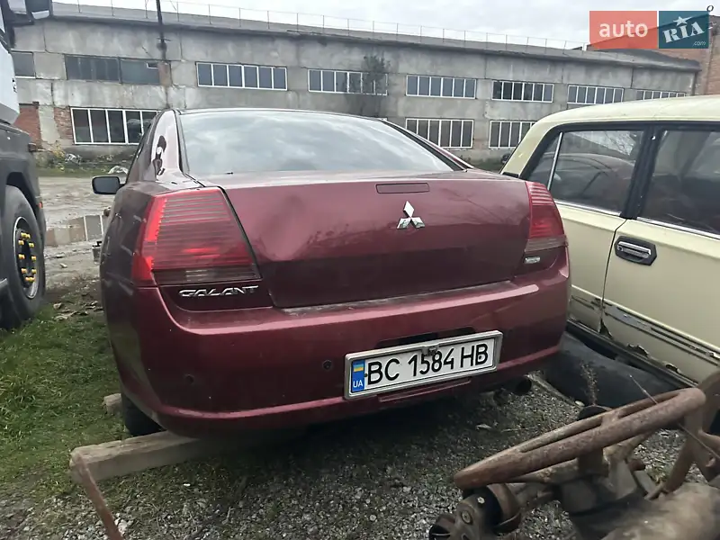 2005 mitsubishi galant