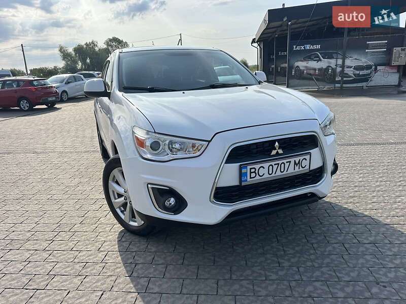 2014 mitsubishi outlander