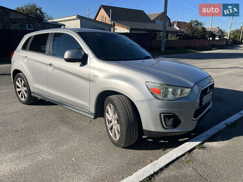 2013 mitsubishi outlander sport