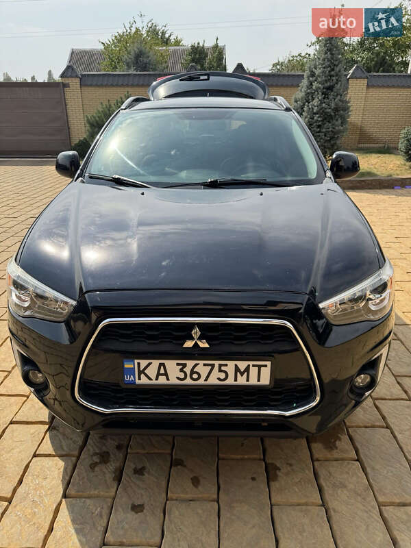 2014 mitsubishi outlander