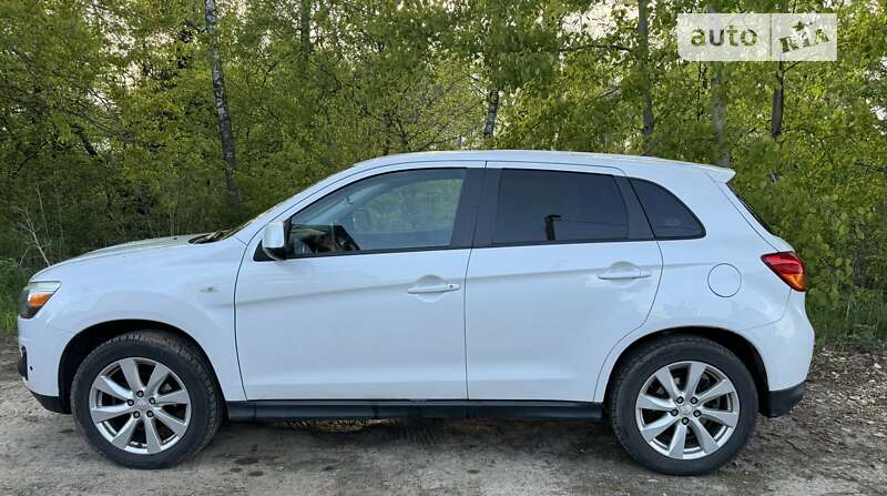 2014 mitsubishi outlander sport