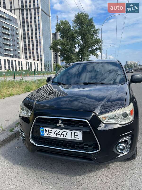 2014 mitsubishi outlander
