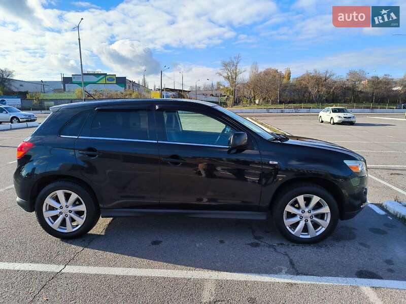 2013 mitsubishi outlander sport