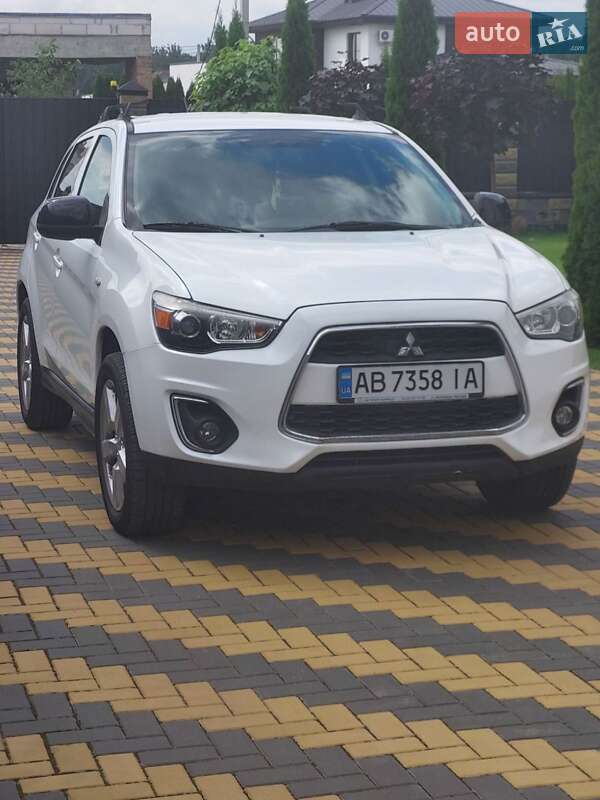2015 mitsubishi outlander-sport