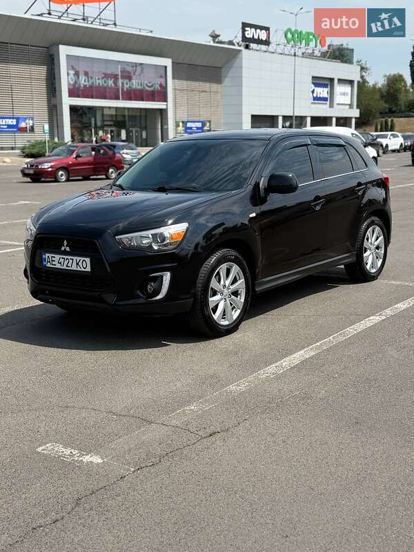 2015 mitsubishi outlander-sport
