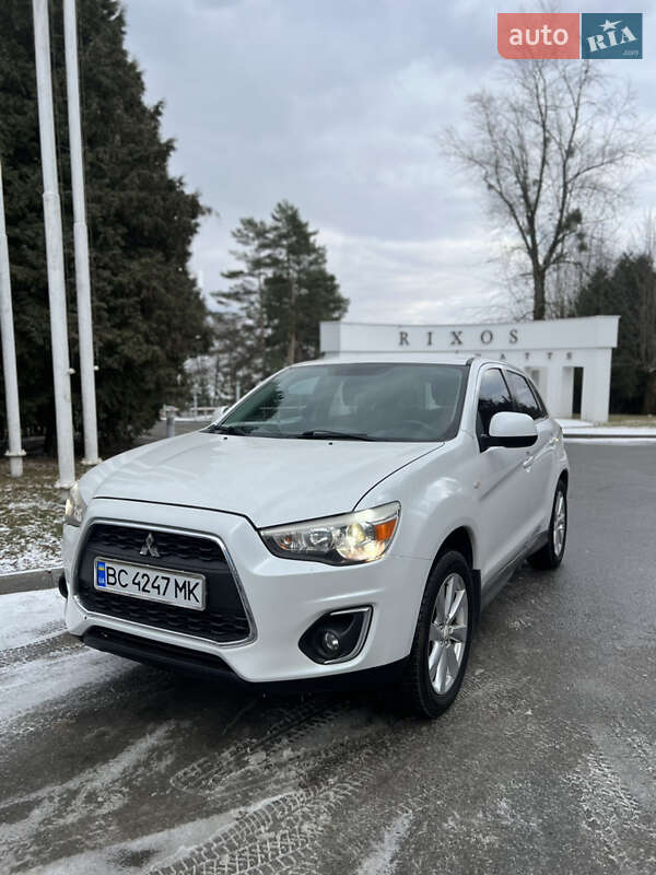 2014 mitsubishi outlander
