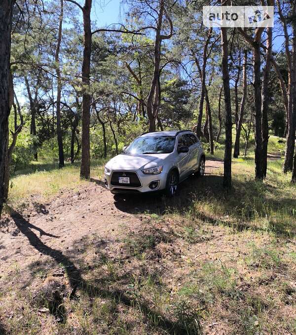 2013 mitsubishi outlander sport