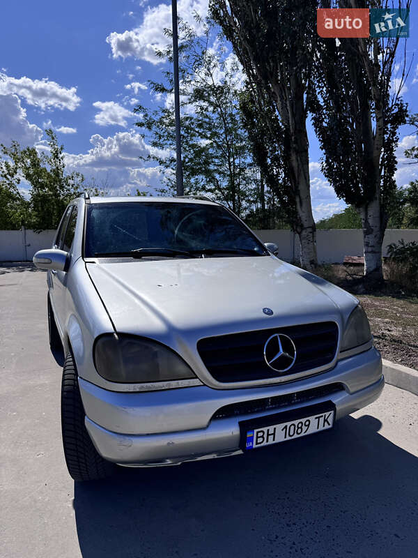1998 mercedes-benz ml 320