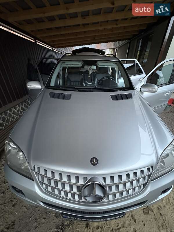 2008 mercedes-benz ml 320