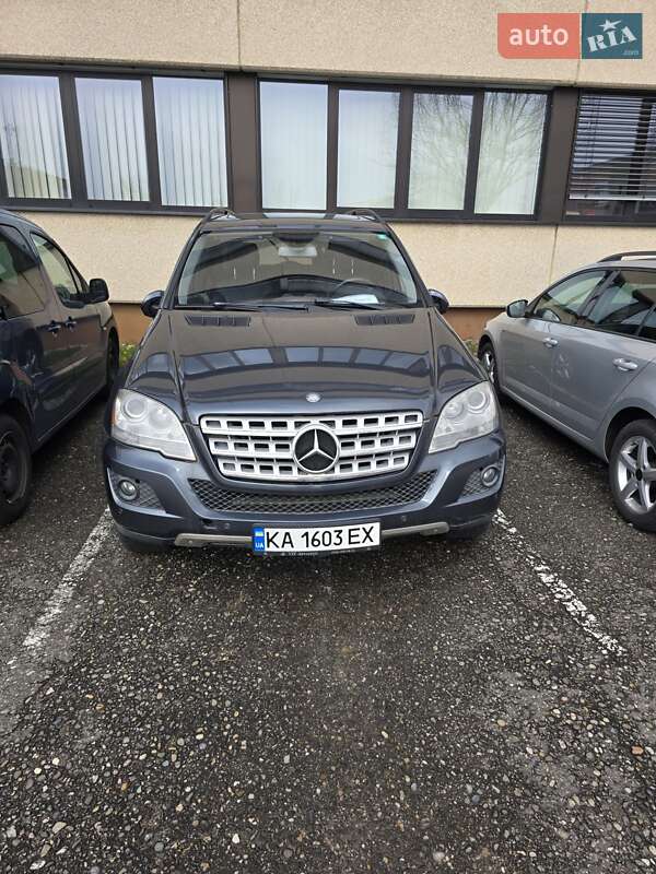 2010 mercedes-benz ml 350