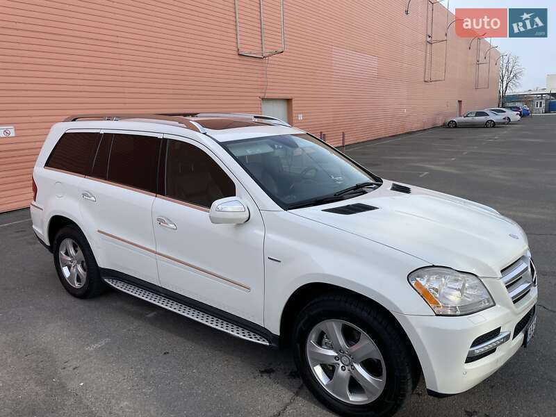 2010 mercedes-benz gl-350