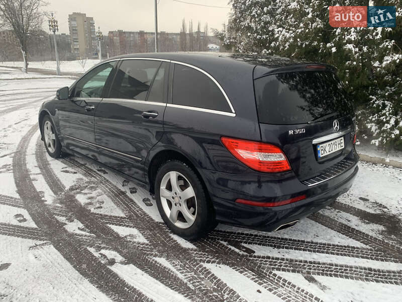 2011 mercedes-benz r-class
