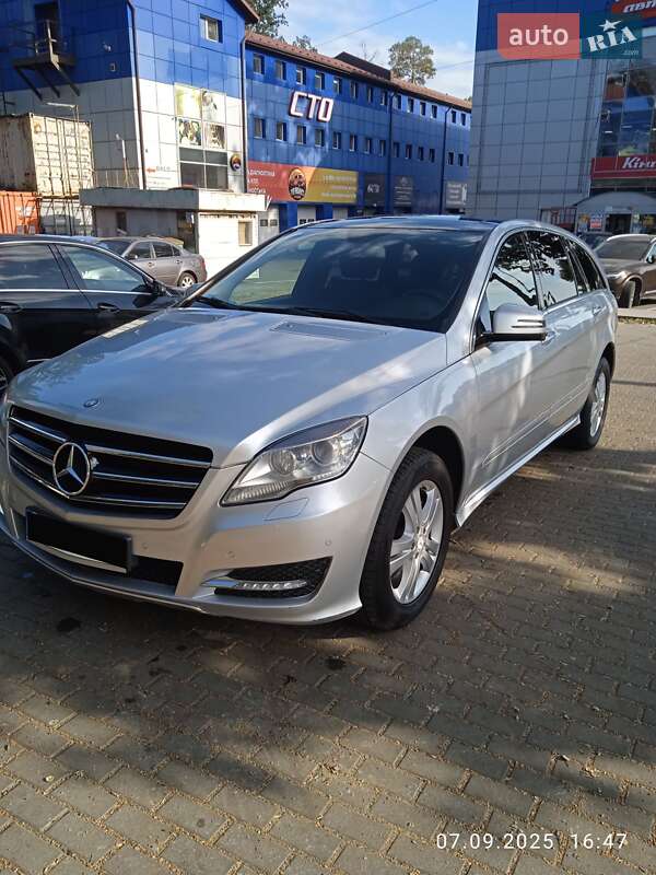 2011 mercedes-benz r350