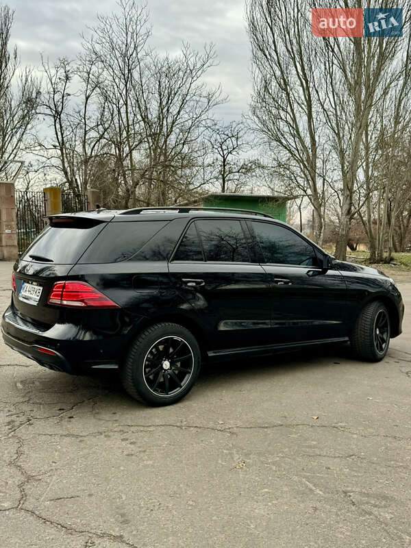 2017 MERCEDES-BENZ GLE-Class