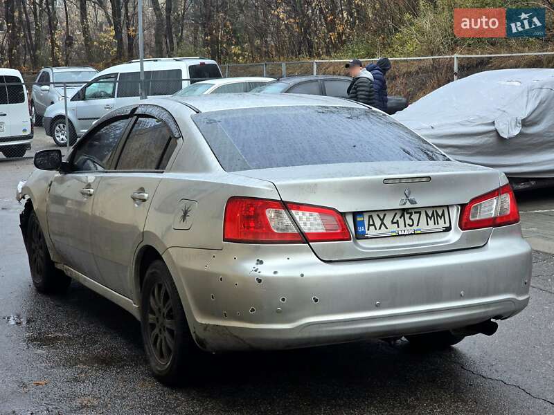 2009 mitsubishi galant