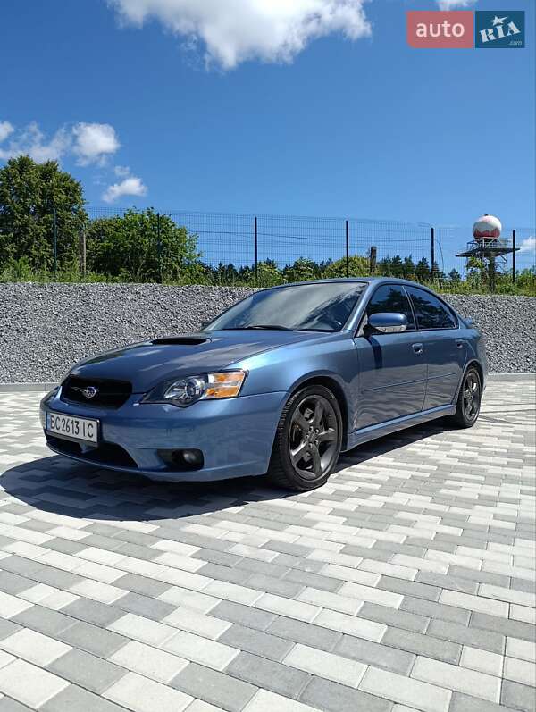 2005 subaru legacy