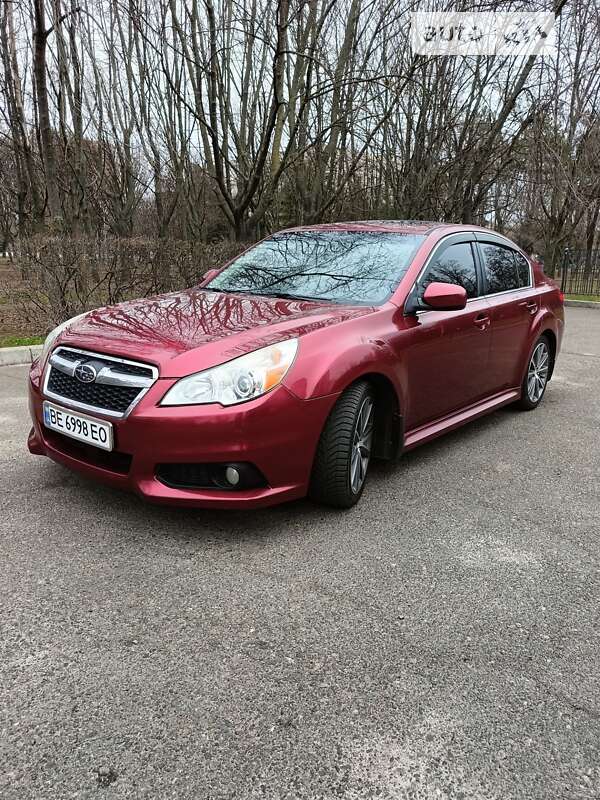 2013 subaru legacy