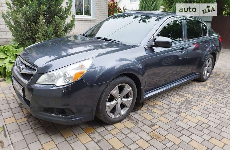 2012 subaru legacy