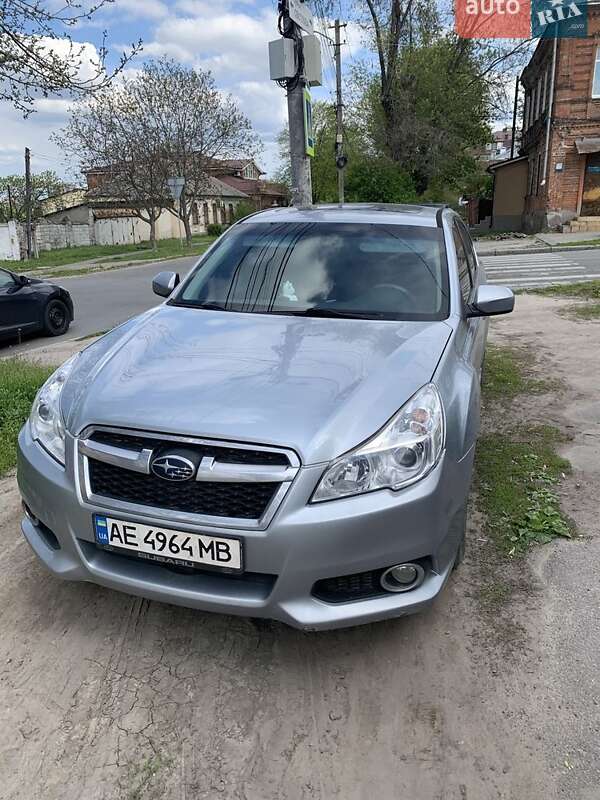 2013 subaru legacy