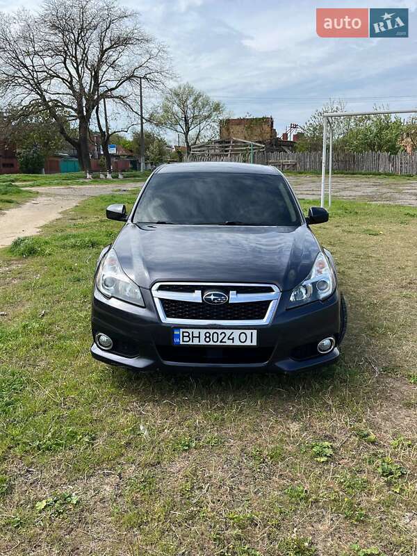 2012 subaru legacy