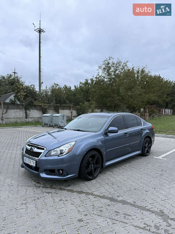 2014 subaru legacy