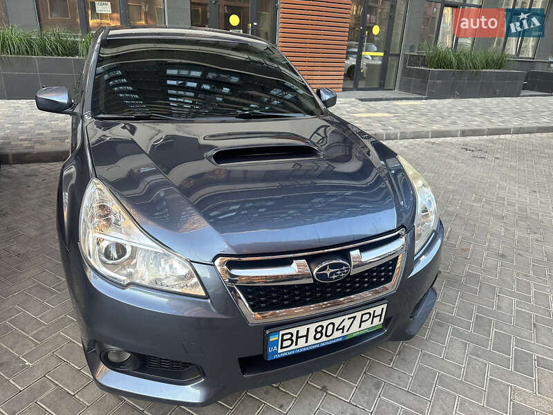 2013 subaru legacy