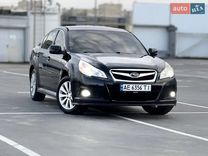 2011 subaru legacy
