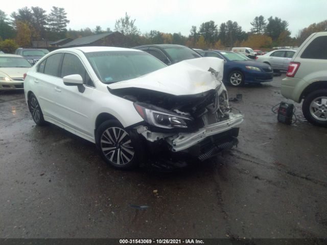 2017 subaru legacy