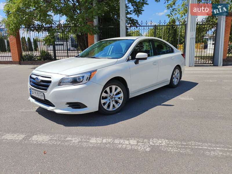 2017 subaru legacy