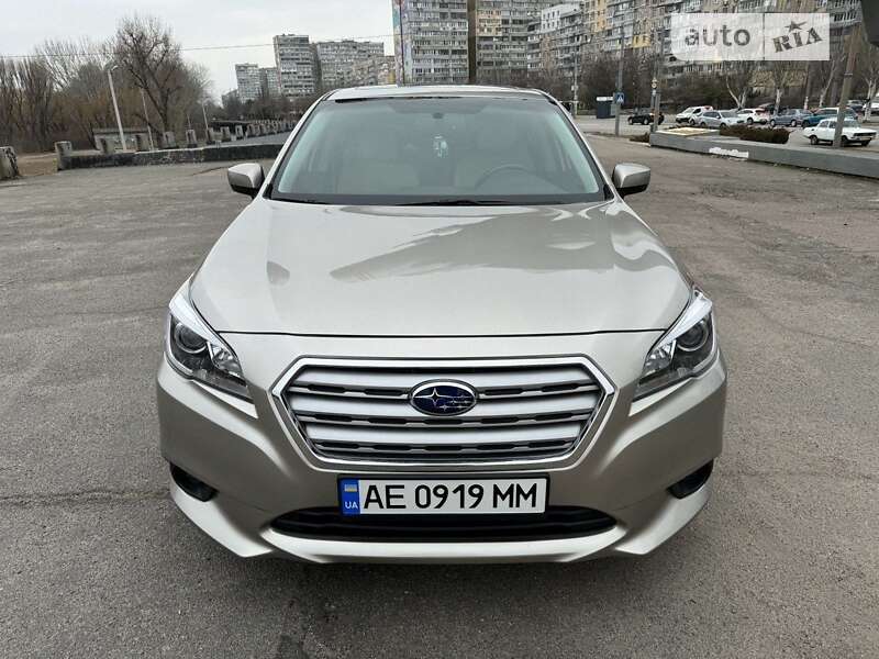 2016 subaru legacy