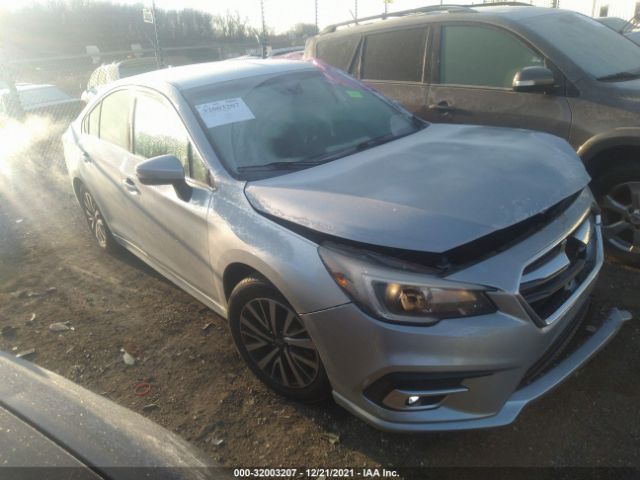 2018 subaru legacy
