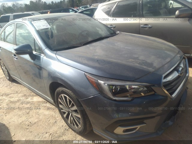 2018 subaru legacy
