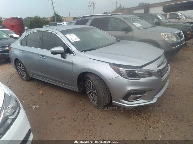 2018 subaru legacy