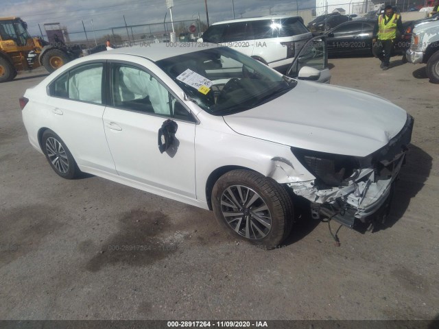 2018 subaru legacy