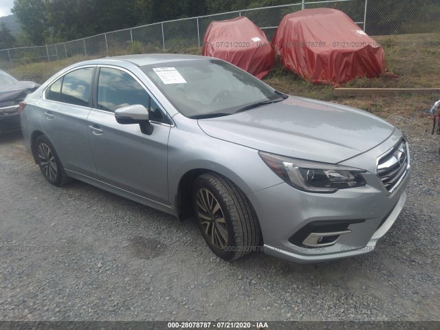 2018 subaru legacy