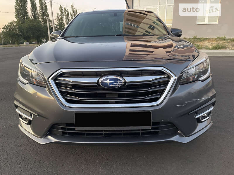 2017 subaru legacy