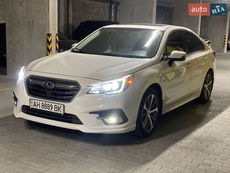 2016 subaru legacy