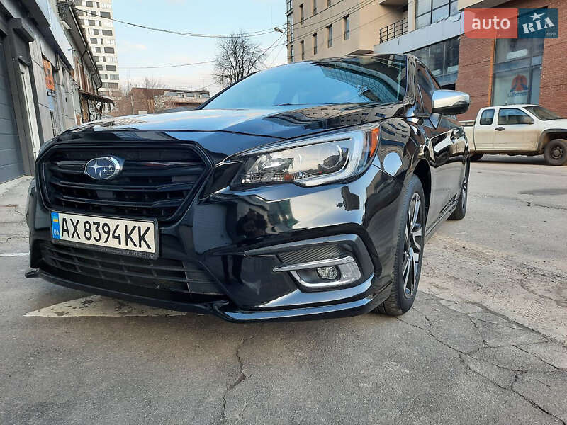 2017 subaru legacy
