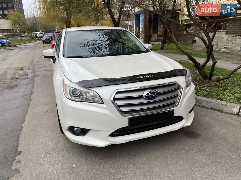 2016 subaru legacy