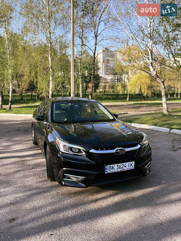 2019 subaru legacy
