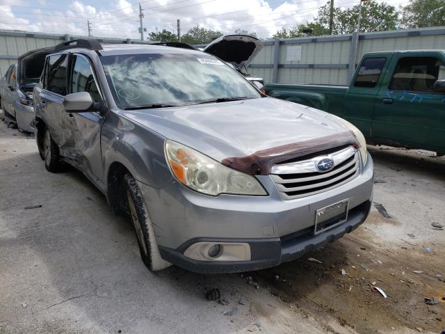 2010 subaru outback 2-