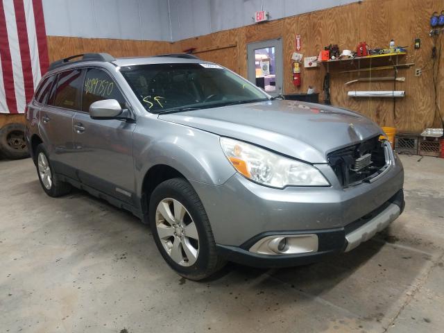 2010 subaru outback 2-