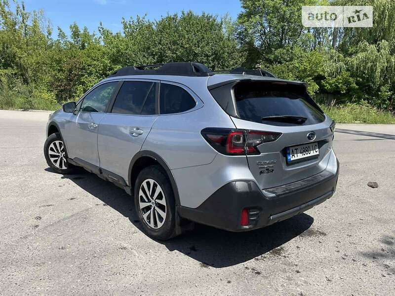 2021 subaru outback