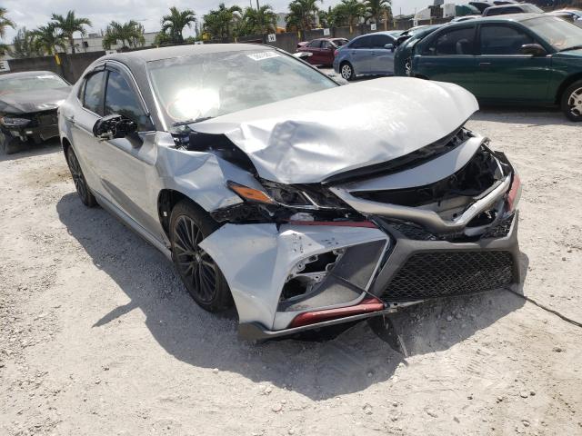 2018 toyota camry l